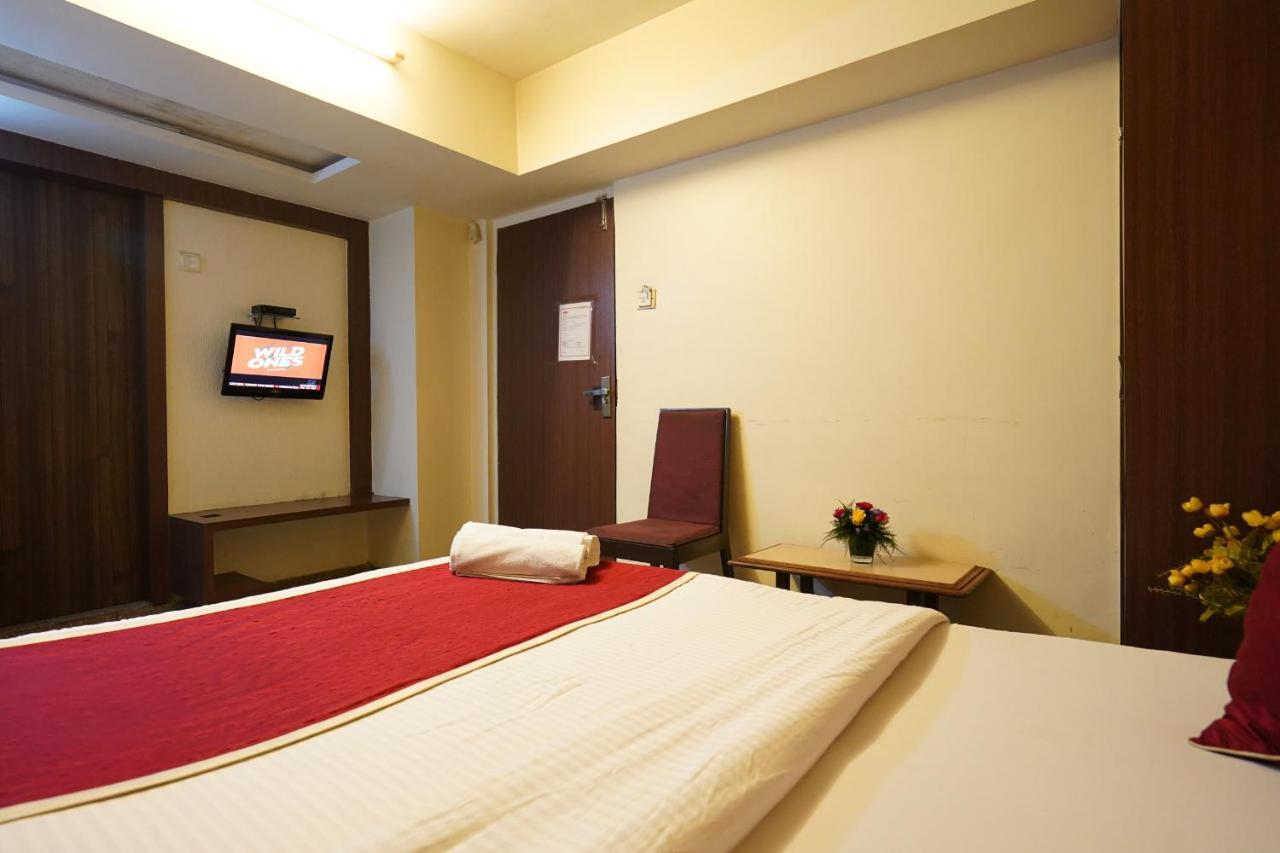 Jk Regency, International Hotel