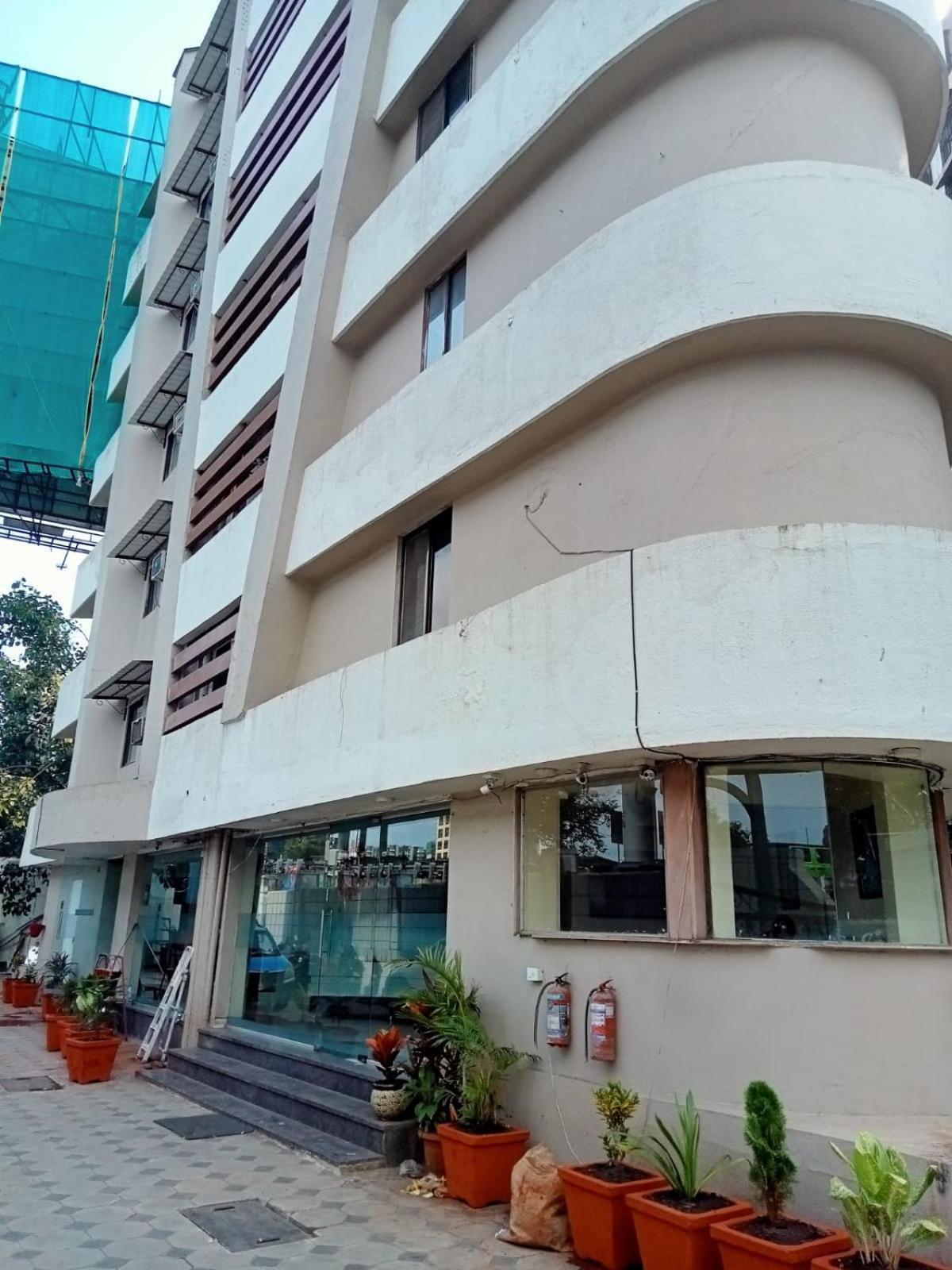 Jk Regency, International Hotel Bombay